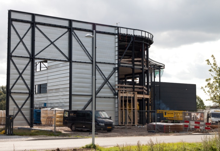 Nieuwbouw_AlienTrick-tot_D6-10-2011-36